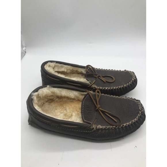minnetonka moose mens 11 brown leather sheepskin lined moccasins slippers - Picture 1 of 11